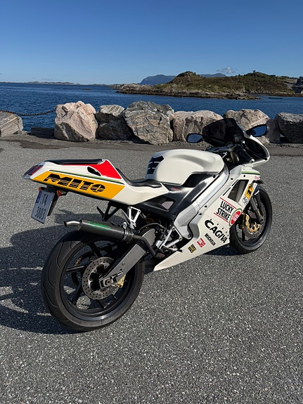 Cagiva Mito 125 2 of 10