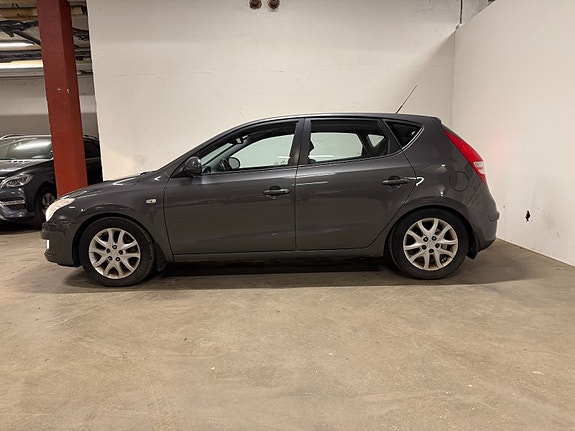 Hyundai i30 7 of 30