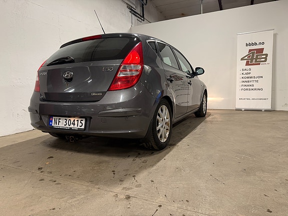Hyundai i30 10 of 30
