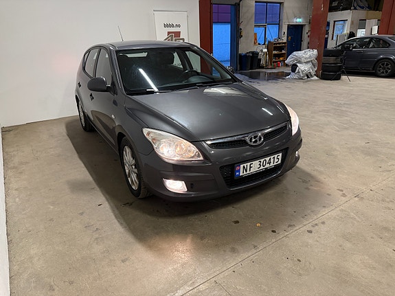 Hyundai i30 4 of 30