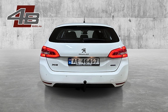 Peugeot 308 SW 6 of 30