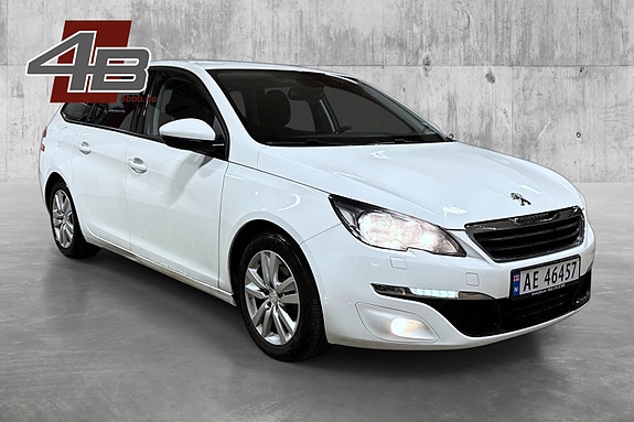 Peugeot 308 SW 3 of 30