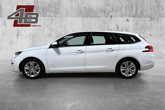 Peugeot 308 SW 8 of 30