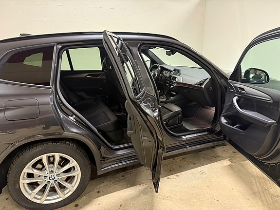 BMW X3 14 of 30