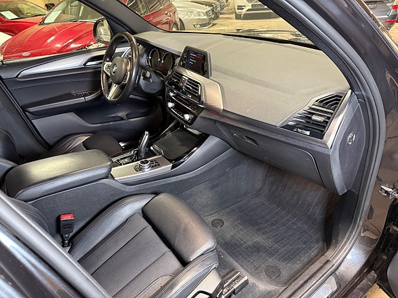 BMW X3 26 of 30