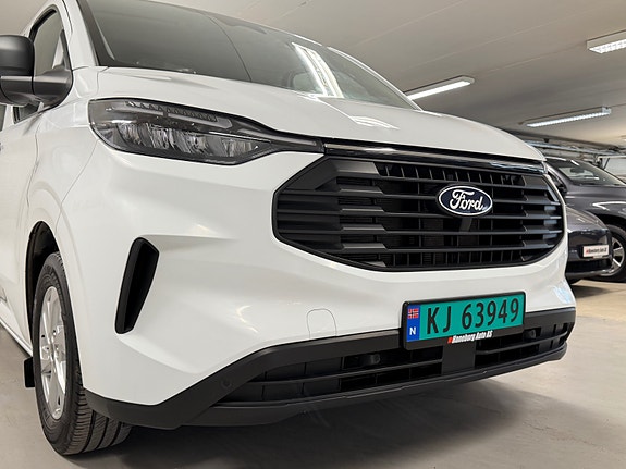 Ford Transit Custom 8 of 30