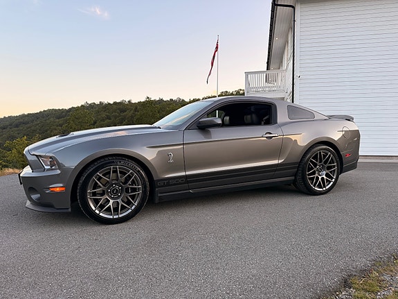 Ford Mustang 5 of 30
