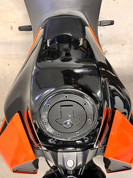 KTM 125 Duke 8 of 13