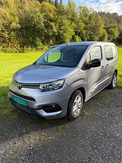 Toyota Proace City 2 of 17