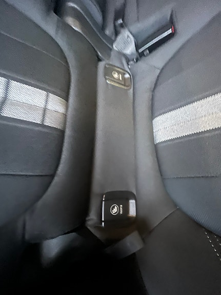 BMW 225xe 15 of 15