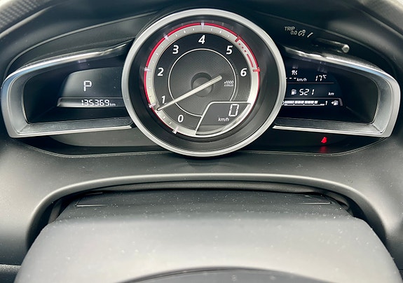 Mazda 3 4 of 15