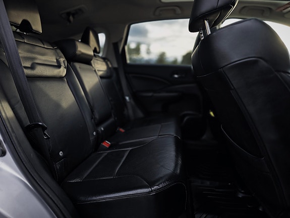 Honda CR-V 10 of 30
