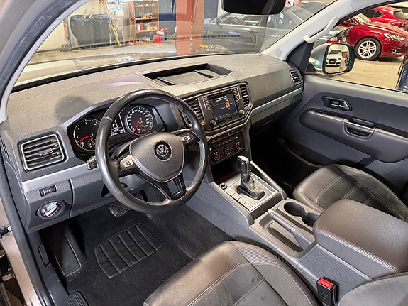 Volkswagen Amarok 27 of 30