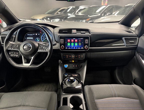 Nissan Leaf 12 of 18