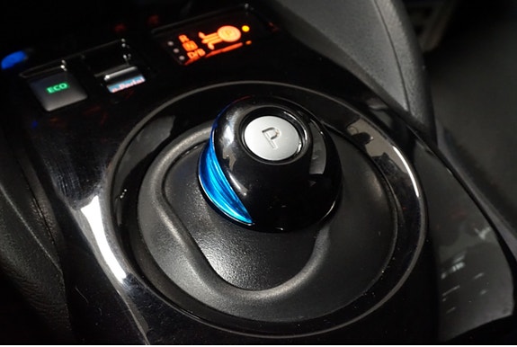 Nissan Leaf 17 of 18