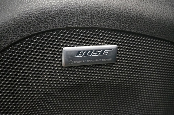 Nissan Leaf 9 of 18