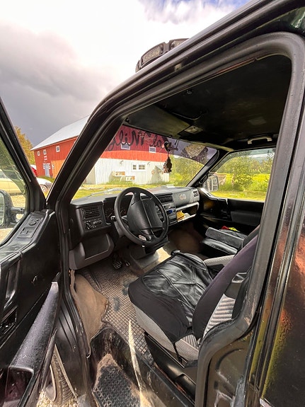 Volkswagen Caravelle 10 of 11