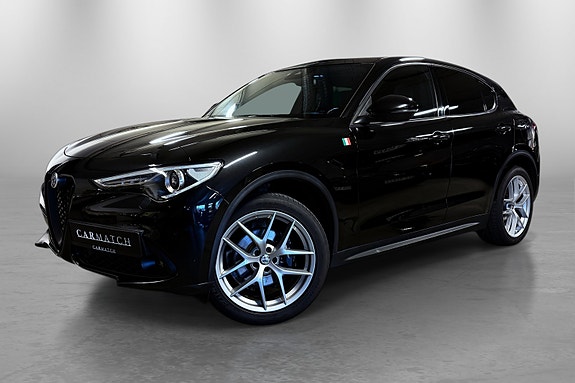 Alfa Romeo Stelvio 12 of 30