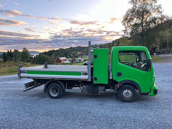 Renault Maxity 2 of 26