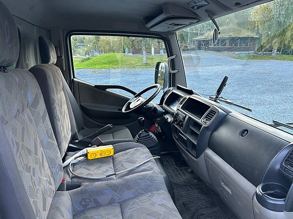 Renault Maxity 19 of 26
