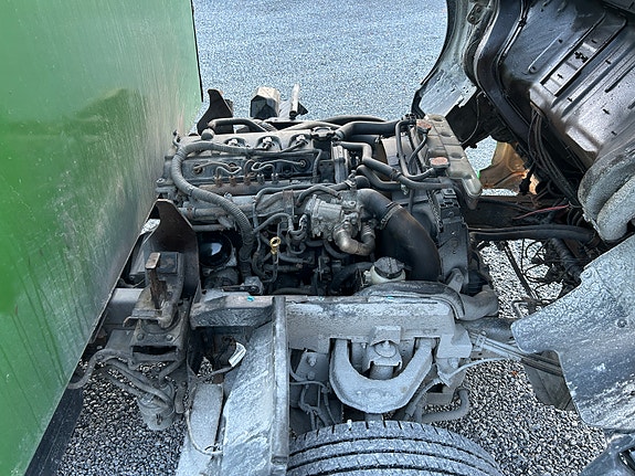 Renault Maxity 16 of 26