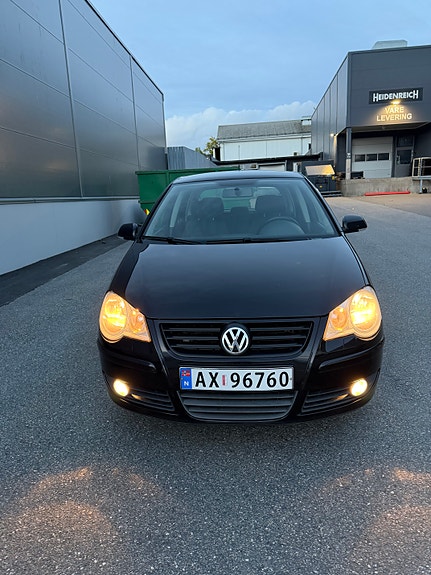 Volkswagen Polo 3 of 16