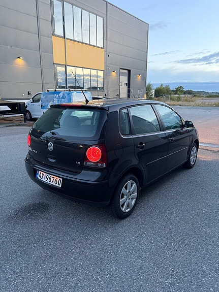 Volkswagen Polo 5 of 16