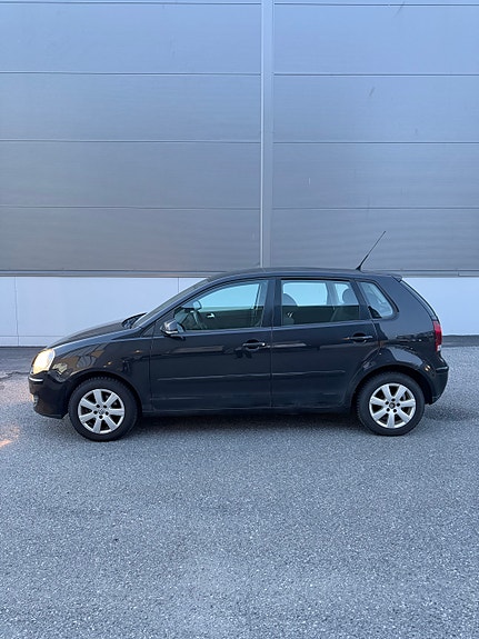 Volkswagen Polo 7 of 16