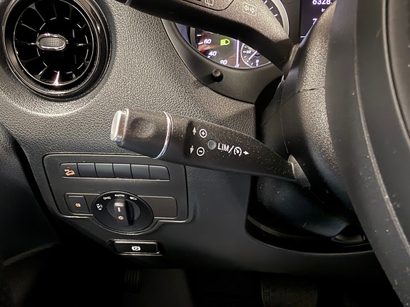 Mercedes-Benz Vito 119 22 of 30