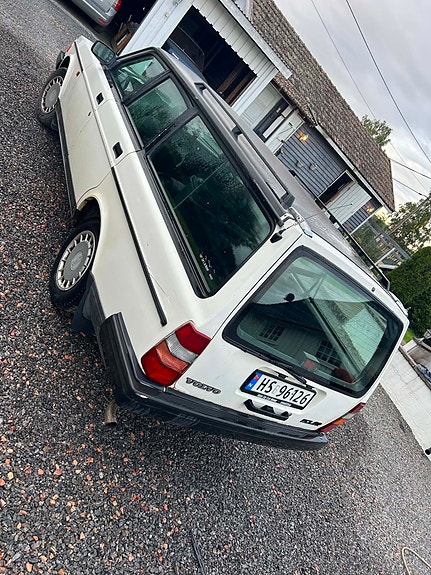 Volvo 245 8 of 12