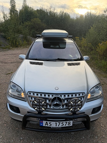 Mercedes-Benz ML280 6 of 30