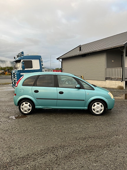 Opel Meriva 3 of 15