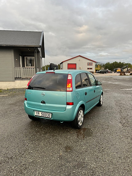 Opel Meriva 4 of 15