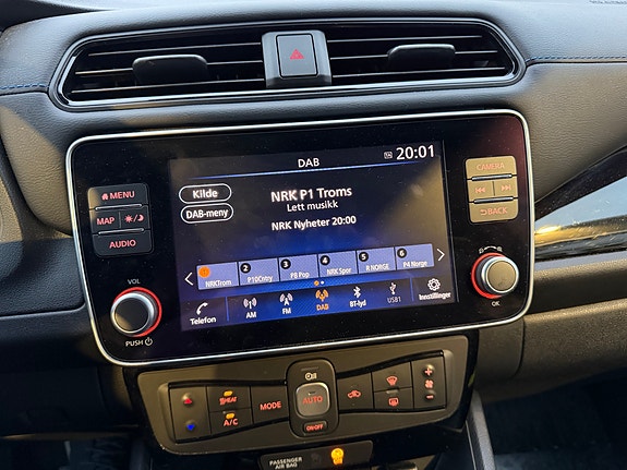 Nissan Leaf 12 of 26