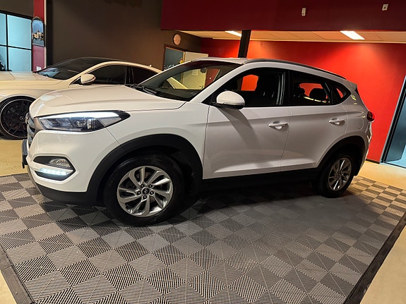 Hyundai Tucson 8 of 30