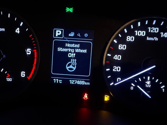 Hyundai Tucson 27 of 30