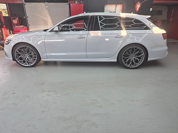 Audi RS6 6 of 22