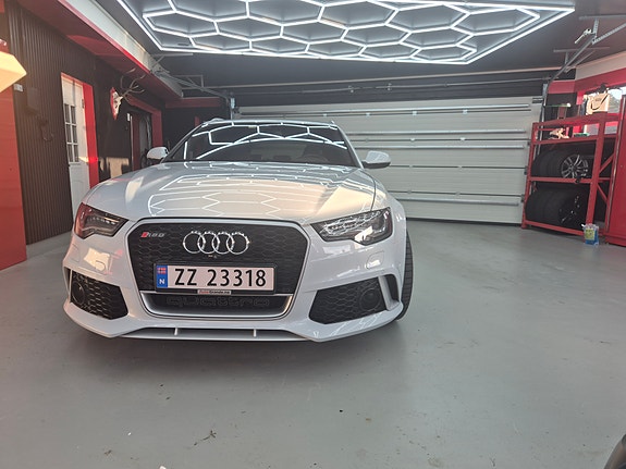 Audi RS6 5 of 22