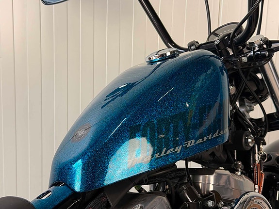 Harley-Davidson Forty Eight 1200 Custom 10 of 18