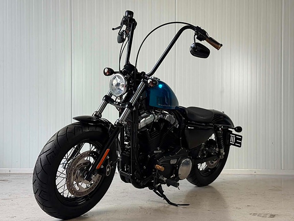 Harley-Davidson Forty Eight 1200 Custom 12 of 18