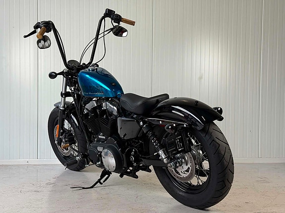 Harley-Davidson Forty Eight 1200 Custom 9 of 18