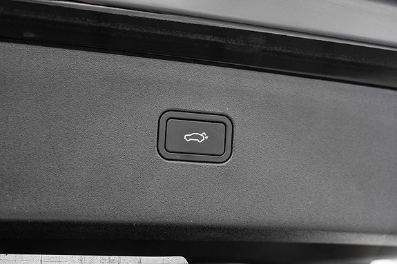 Volvo EX30 24 of 29