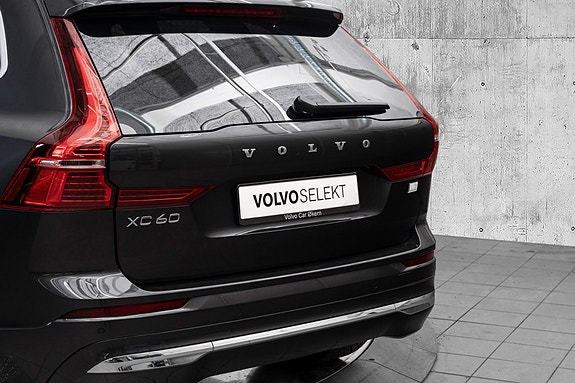 Volvo XC60 6 of 26