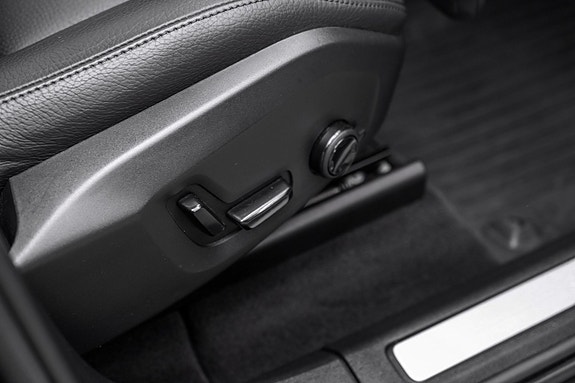 Volvo XC60 23 of 26