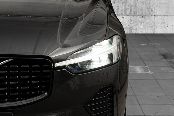 Volvo XC60 4 of 23