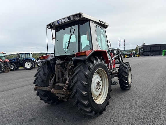 Massey Ferguson 3050 12 of 30