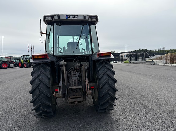 Massey Ferguson 3050 10 of 30