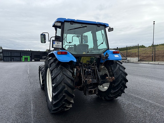 New Holland TL 100 A 13 of 30