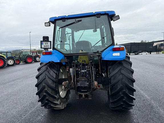 New Holland TL 100 A 16 of 30