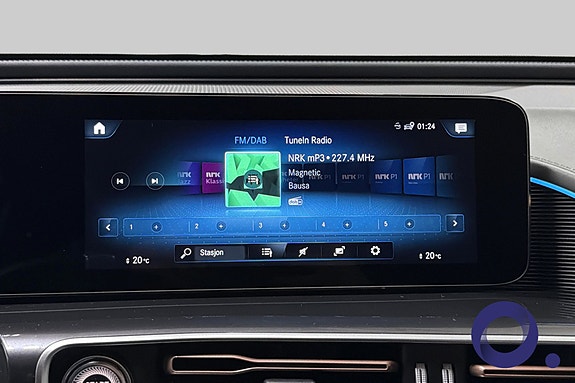 Mercedes-Benz EQC400 25 of 30